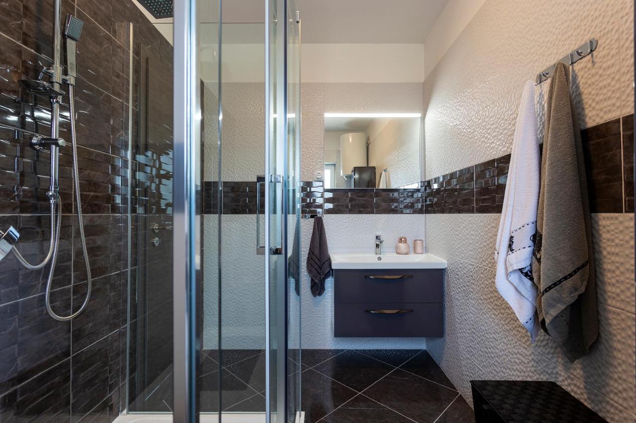 Apartmani Karoca 3 Pula Exterior foto